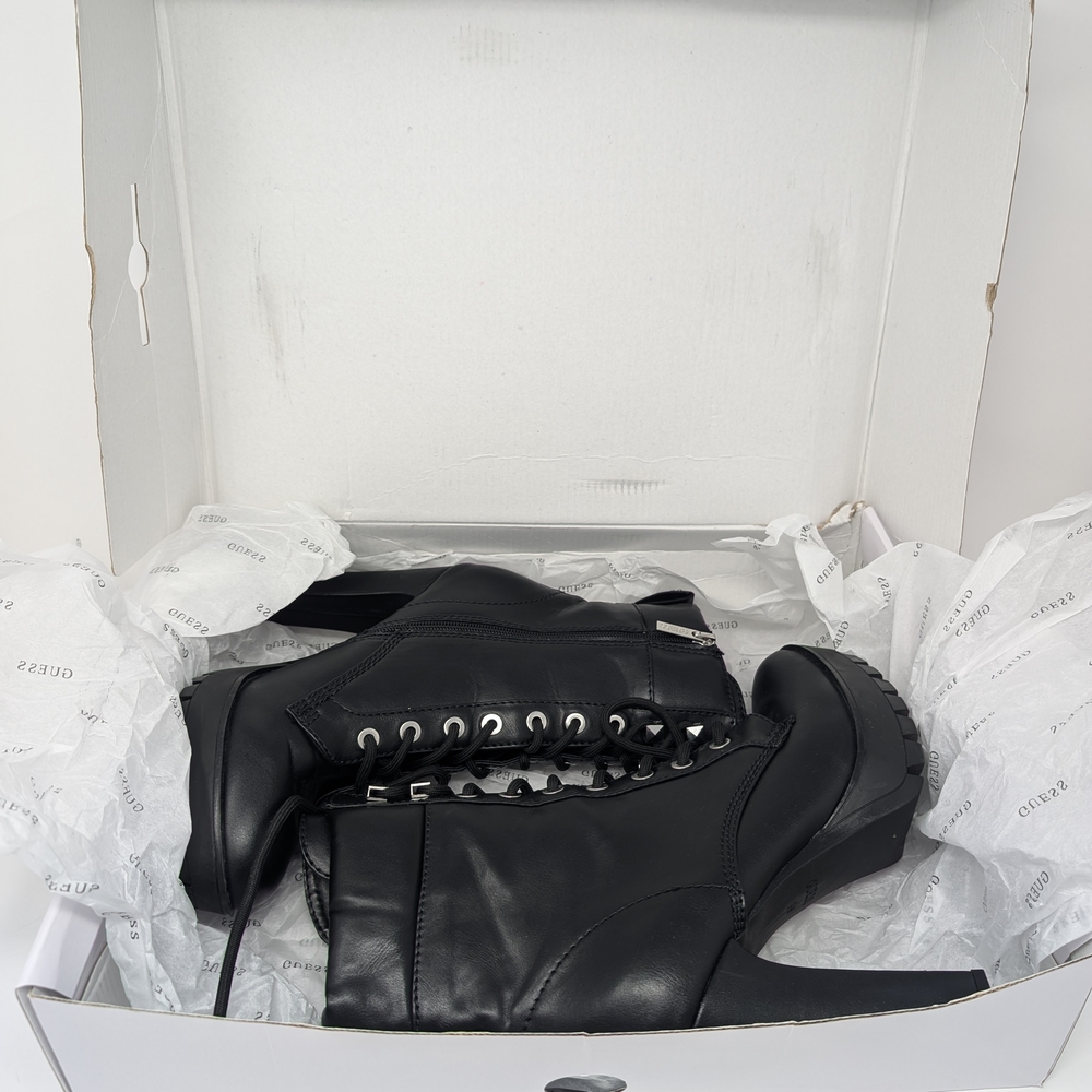 GUESS Black Lace-Up Ankle Combat Boots SIZE 9.5 - Picture 13 of 13